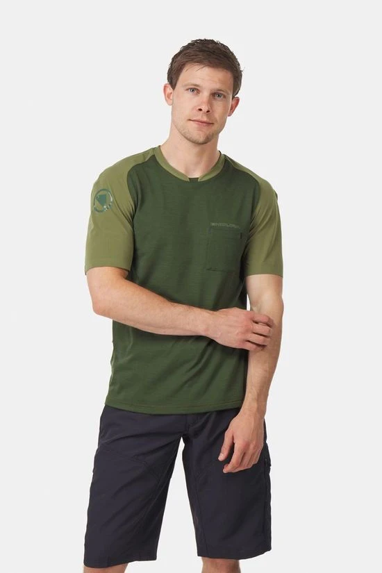 Endura Gv500 Foyle Bike Shirt 1 Endura Gv500 Foyle Bike Shirt