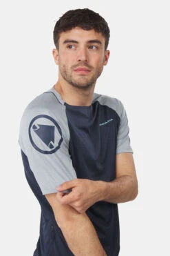 Endura Singletrack Fietsshirt Korte Mouwen -Meindl Fietsshirts Winkel 2210004090305 014 nl