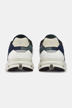 On Running Cloudrift Schoen -Meindl Fietsshirts Winkel b22afb0054 1771 04 nl