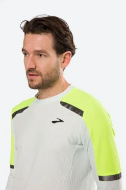 BROOKS Carbonite Longsleeve Hardlopen -Meindl Fietsshirts Winkel ebbbf10003 1020 015 nl